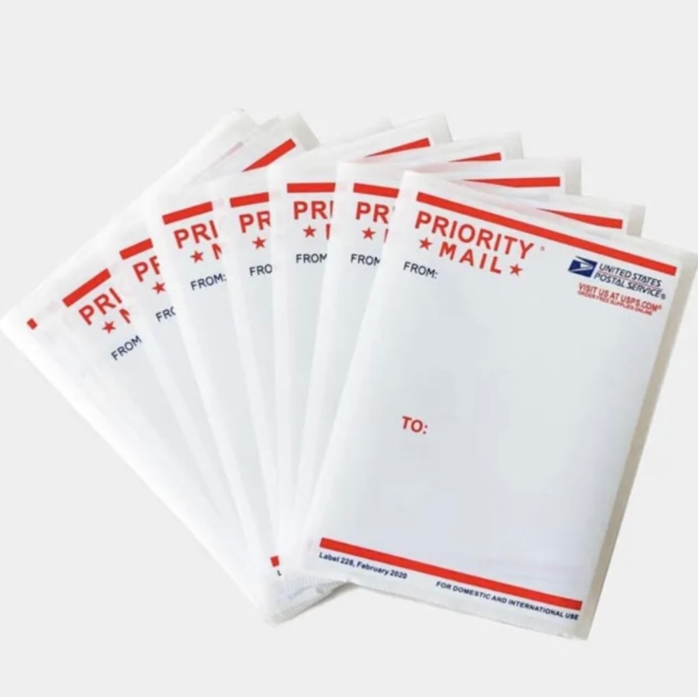 **Brand New** Lot of 200 USPS Priority Mail Address Shipping Labels